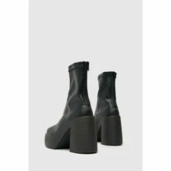 Schuh Abel Chunky Black Platform Boots -Schuh Shop unnamed file 1610