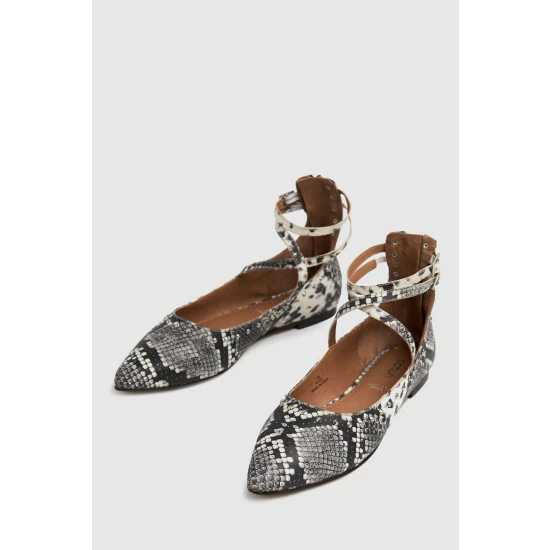 unnamed-file-354.jpg Schuh Laney Brown Point Stud Shoes -Schuh Shop unnamed file 354